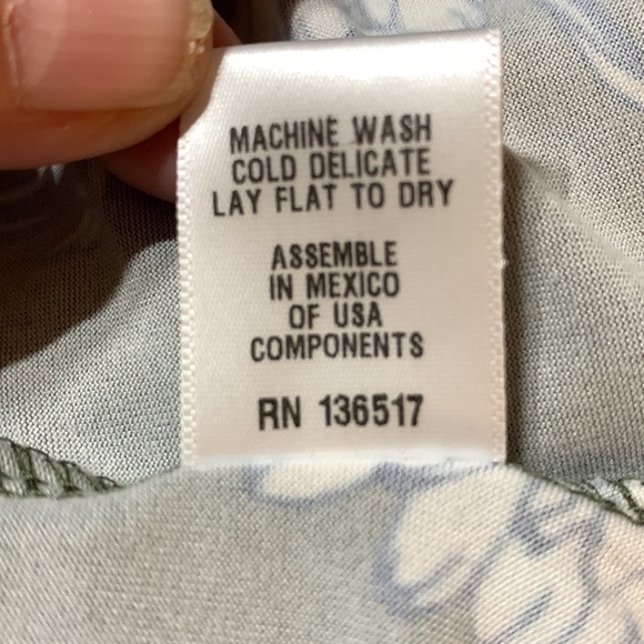 Loveappella Women’s V Neck long sleeve tunic some high low very cute good cond - Picture 5 of 6